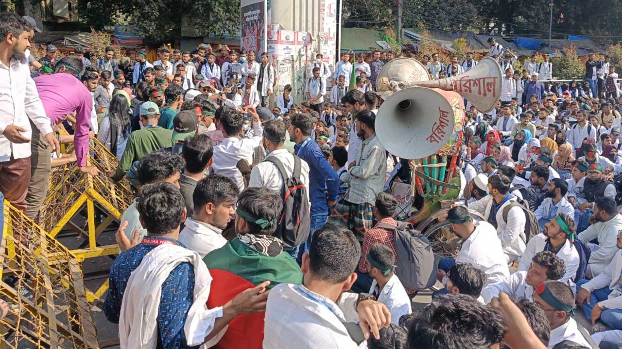 স্বাস্থ্য উপদেষ্টার সঙ্গে বৈঠকে ম্যাটস শিক্ষার্থীদের ৫ প্রতিনিধি