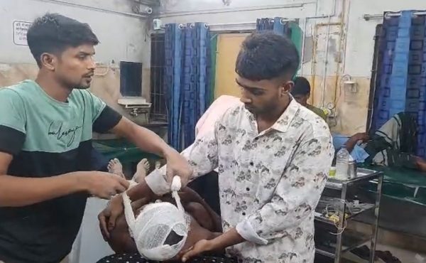 নাটোরে বিএনপি-জামায়াত সংঘর্ষ, আহত ৮