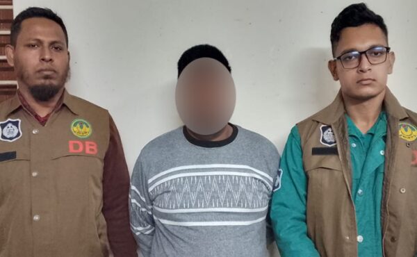 রাজশাহীতে বিশেষ অভিযানে ১ জনসহ গ্রেপ্তার ১৭
