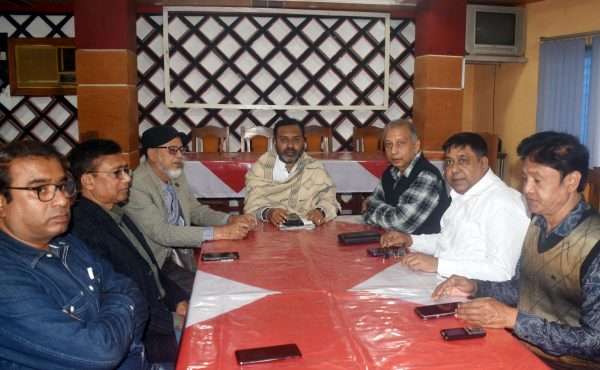 রাজশাহী এডিটরস ফোরাম নেতৃবৃন্দের সাথে লেবার পার্টির প্রার্থীর মতবিনিময়