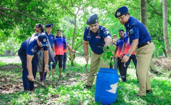 রাজশাহীতে জাতীয় ডেঙ্গু প্রতিরোধ ও পরিচ্ছন্নতা অভিযান অনুষ্ঠিত