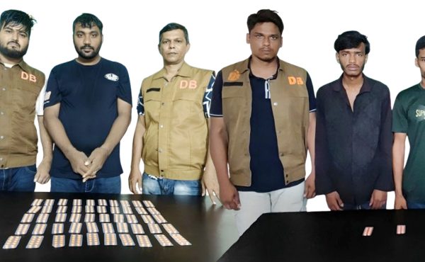 নগরীতে পৃথক মাদকবিরোধী অভিযানে ৩ মাদক ব্যবসায়ী গ্রেপ্তার