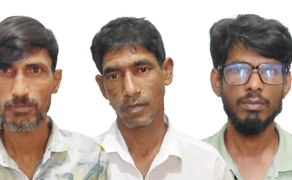 নগরীতে মাদকবিরোধী অভিযানে মাদক ব্যবসায়ী ও মাদকসেবী গ্রেপ্তার